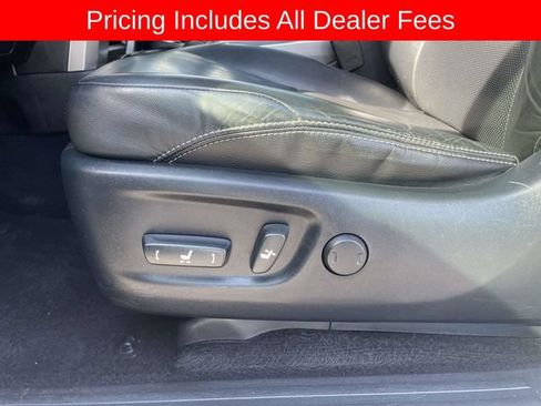 Used 2017 Toyota 4Runner Limited AWD/4WD image 22