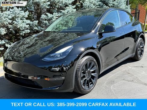 Used 2023 Tesla Model Y Long Range AWD/4WD image 3