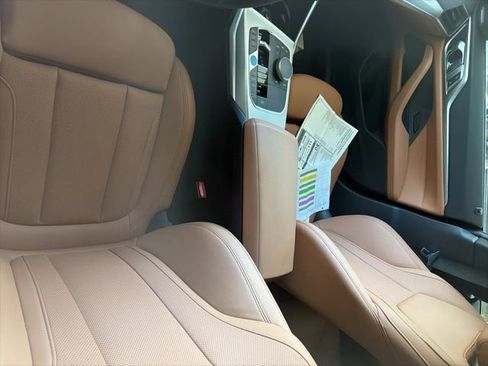 Used 2023 BMW i4 eDrive35 image 4