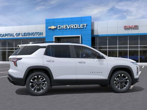 New 2026 Chevrolet Equinox RS w/ Convenience Package III FWD image 5