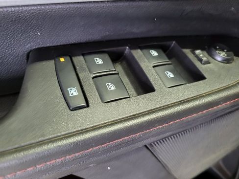 Used 2014 Chevrolet Equinox LT image 40