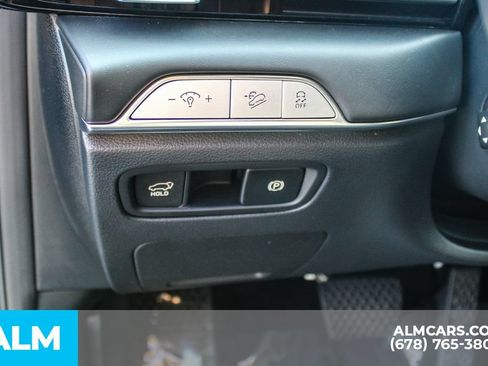 Used 2025 Genesis GV80 2.5T Standard AWD/4WD image 31