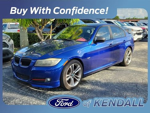 Used 2010 BMW 328i xDrive Sedan AWD/4WD image 1