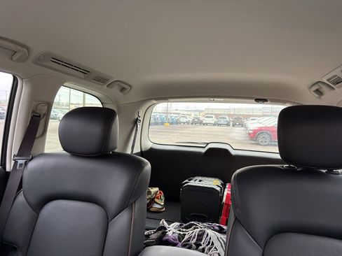 Certified 2019 Nissan Armada SL w/ Premium Package AWD/4WD image 8