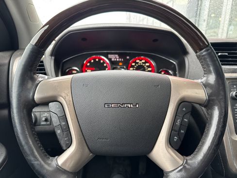 Used 2015 GMC Acadia Denali AWD/4WD image 12