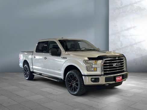 Used 2015 Ford F150 XLT w/ Equipment Group 302A Luxury image 8