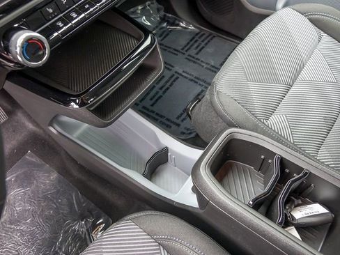 New 2027 Chevrolet Bolt LT image 23