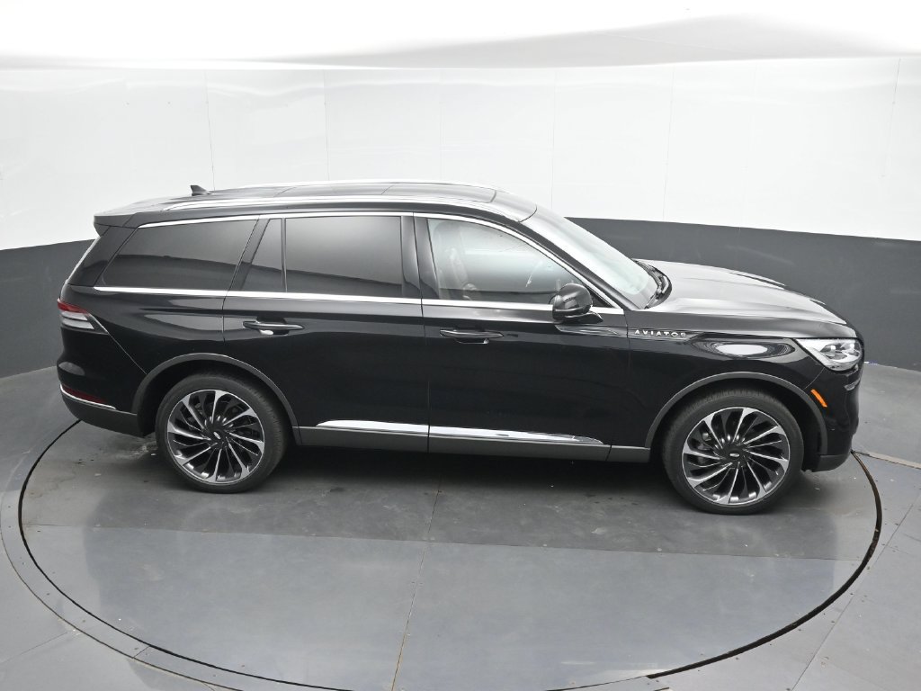 Used 2022 Lincoln Aviator Reserve w/ Equipment Group 201A AWD/4WD image 34