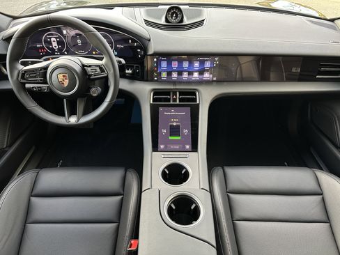 New 2026 Porsche Taycan 4S image 6