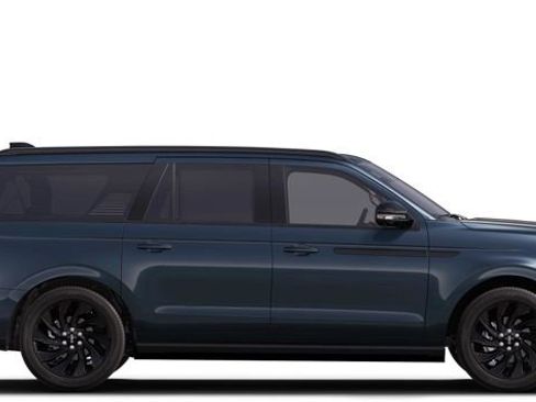 New 2025 Lincoln Navigator L Reserve w/ Jet Appearance Package AWD/4WD image 5