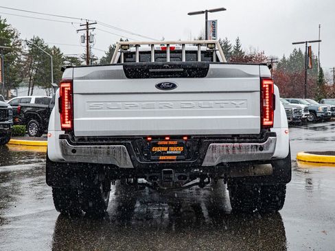 Used 2022 Ford F450 Lariat w/ Lariat Ultimate Package image 5