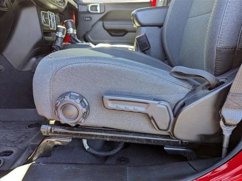 Used 2025 Jeep Wrangler Sport S w/ Convenience Group image 11