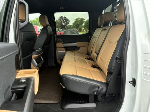 Used 2026 Ford F350 Lariat AWD/4WD image 15