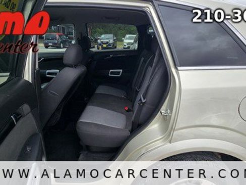 Used 2013 Chevrolet Captiva Sport LT image 27