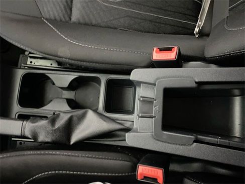 Used 2021 Ford EcoSport SE image 42