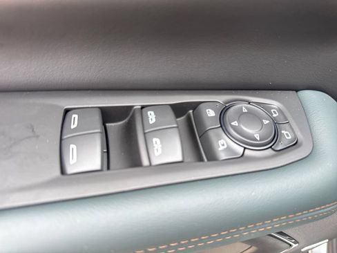 New 2026 GMC Yukon XL AT4 w/ AT4 Premium Plus Package AWD/4WD image 17