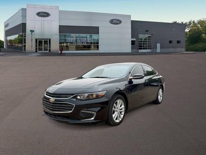 Used 2018 Chevrolet Malibu LT w/ Leather Package