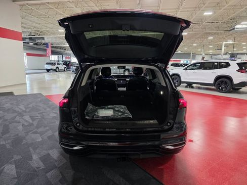 New 2026 Lincoln Nautilus Reserve image 6