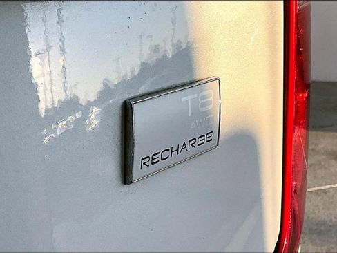 Used 2021 Volvo XC90 T8 Inscription w/ Protection Package Premier image 42