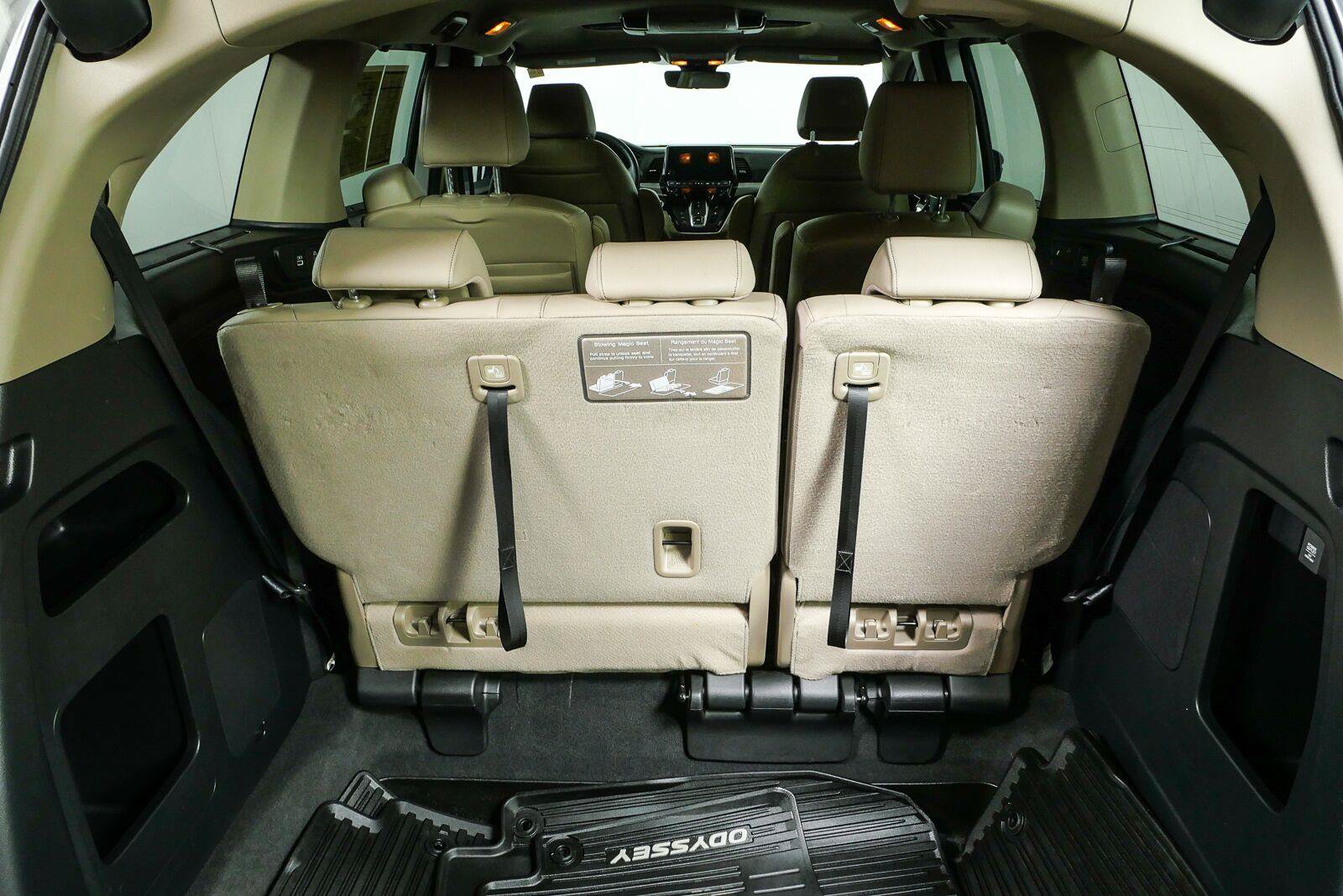 Used 2024 Honda Odyssey Touring image 32