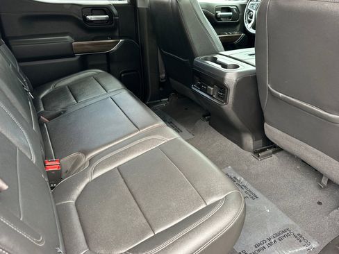 Certified 2021 Chevrolet Silverado 1500 LT Trail Boss w/ Convenience Package II AWD/4WD image 18