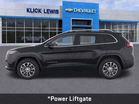 Used 2020 Jeep Cherokee Latitude Plus w/ Comfort/Convenience Group AWD/4WD image 4