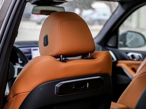 New 2026 BMW X5 xDrive40i w/ Executive Package image 21