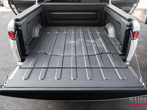 Used 2022 Rivian R1T Adventure image 35