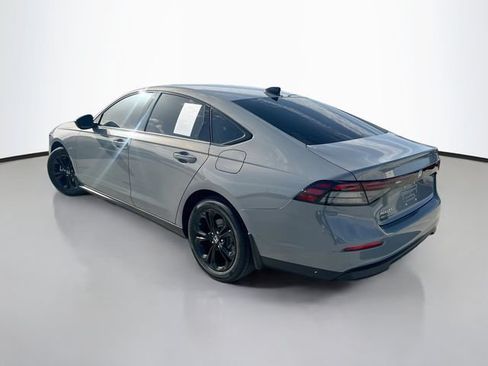 Used 2025 Honda Accord SE image 6