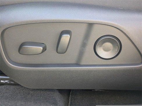 New 2026 Chevrolet Equinox RS image 22