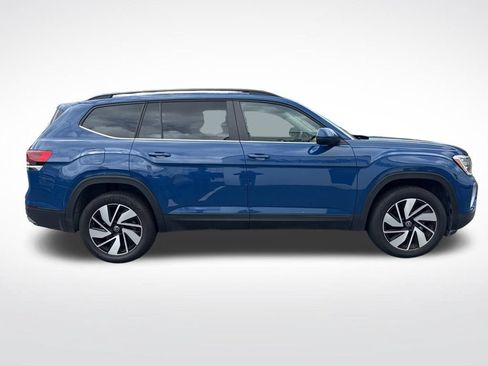 Used 2026 Volkswagen Atlas SE FWD image 4