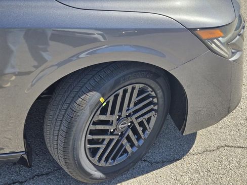 New 2026 Nissan Sentra SV image 6