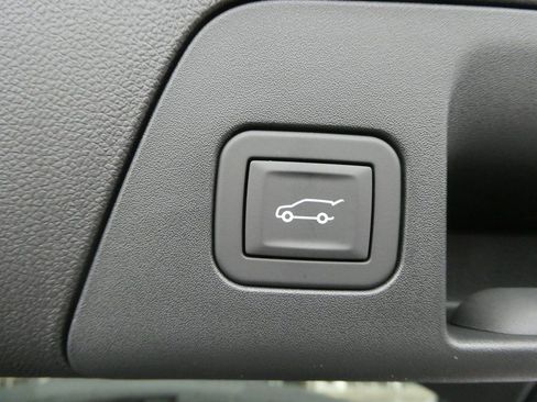 New 2026 Buick Envision Sport Touring image 32