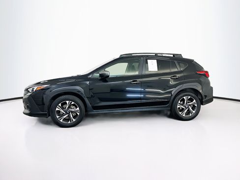 Used 2025 Subaru Crosstrek 2.0i Premium AWD/4WD image 4