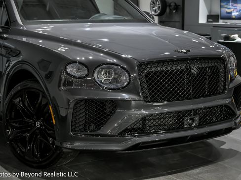 New 2026 Bentley Bentayga Speed image 2
