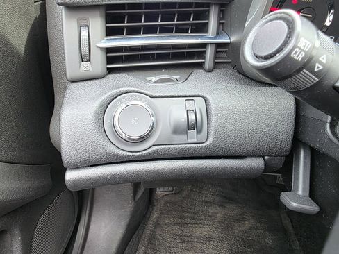 Used 2013 Chevrolet Malibu LT image 45