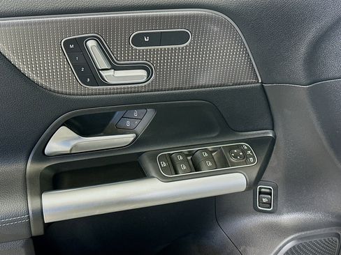 Used 2023 Mercedes-Benz GLA 250 image 15