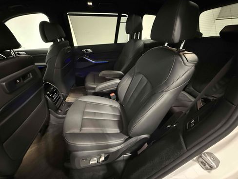 Used 2020 BMW X7 M50i w/ Executive Package AWD/4WD image 91