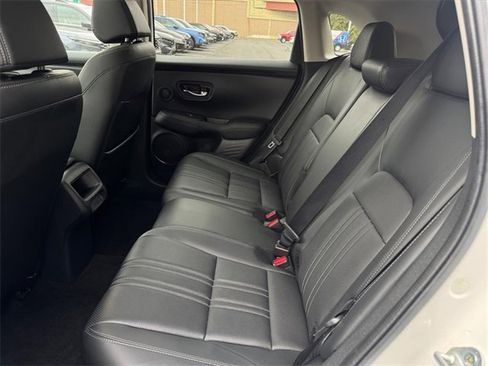Certified 2023 Honda HR-V EX-L image 5
