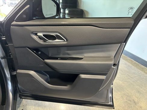 Used 2023 Land Rover Range Rover Velar R-Dynamic S AWD/4WD image 17