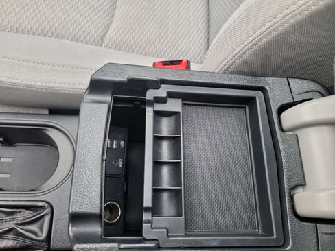 Used 2018 Subaru Forester 2.5i Premium AWD/4WD image 34