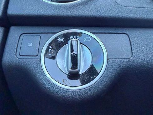 Used 2012 Mercedes-Benz C 63 AMG Sedan image 28