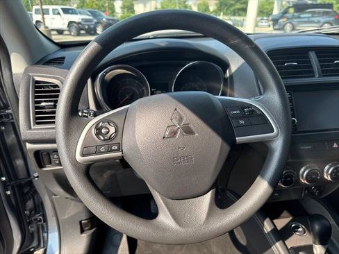 Used 2024 Mitsubishi Outlander Sport SE AWD/4WD image 14