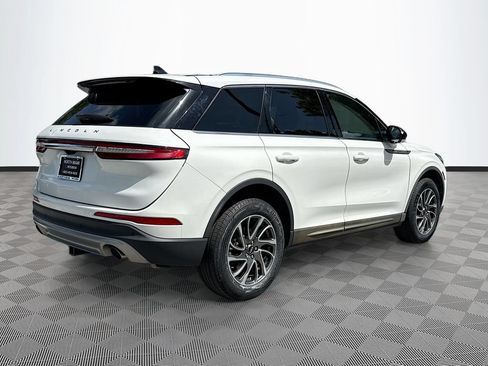Used 2021 Lincoln Corsair FWD image 7