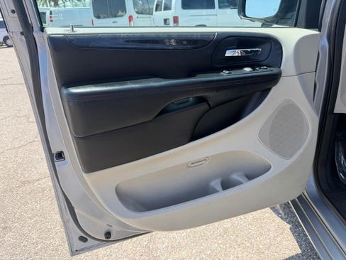 Used 2014 Dodge Grand Caravan SE w/ Quick Order Package 29E SE FWD image 15