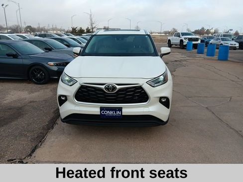 Used 2021 Toyota Highlander XLE image 10
