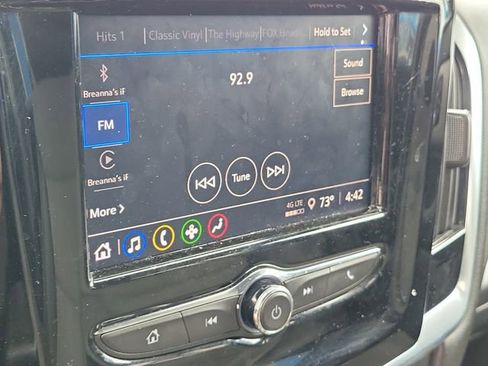 Certified 2022 Chevrolet Traverse LT FWD image 29