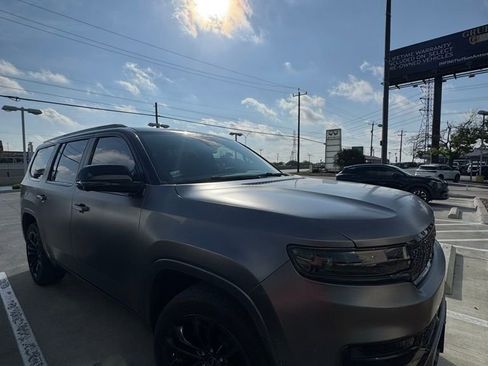 Used 2024 Jeep Grand Wagoneer Series II w/ Quick Order Packagew 28T image 5