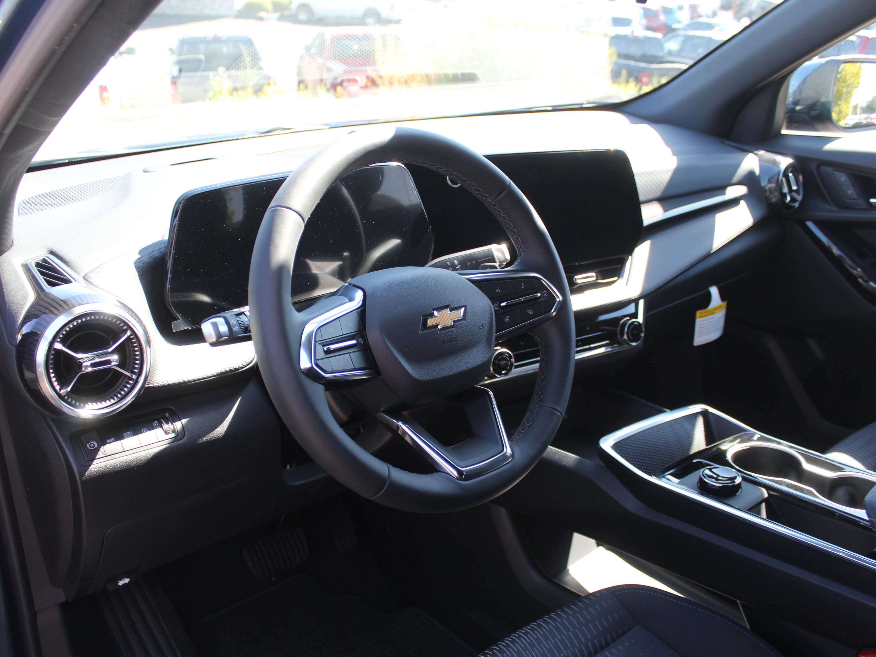 New 2027 Chevrolet Equinox LT AWD/4WD image 13