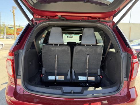 Used 2013 Ford Explorer XLT AWD/4WD image 23